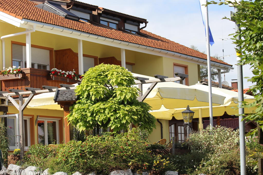 Allgau Landhotel Оберройте Экстерьер фото